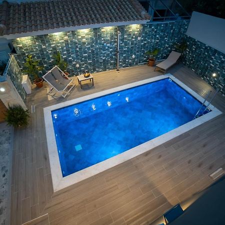 Thomas Villa Hersonissos - Private Pool - Sleeps 6 ภายนอก รูปภาพ